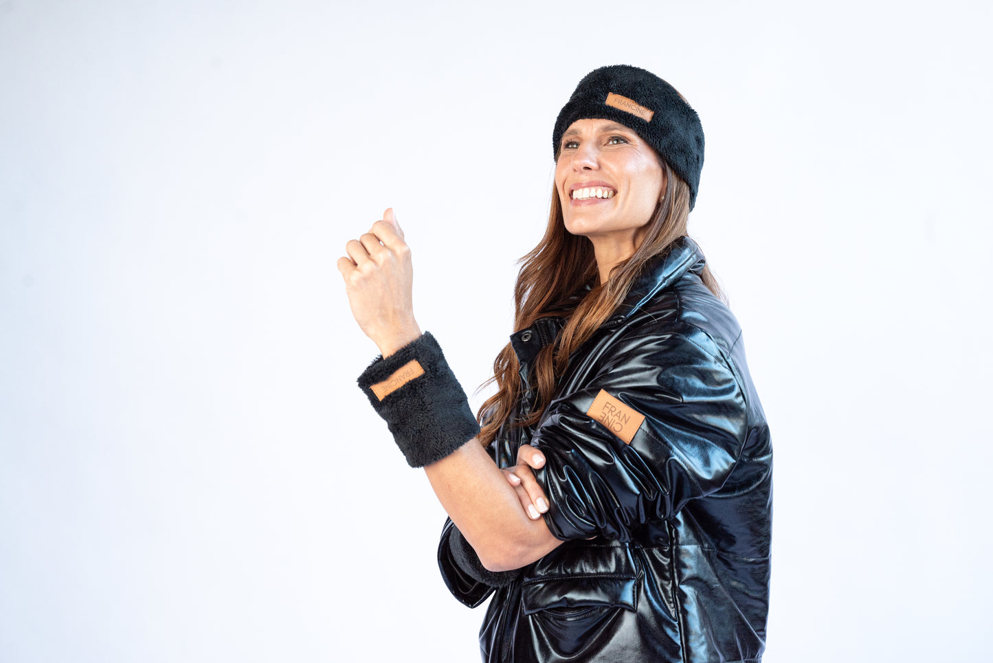 MID WINTER CUFFS